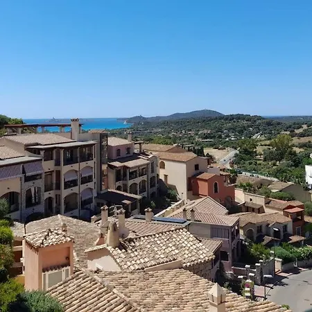 Apartment In Stile Marittimo, Centrale E Con Vista Mare *